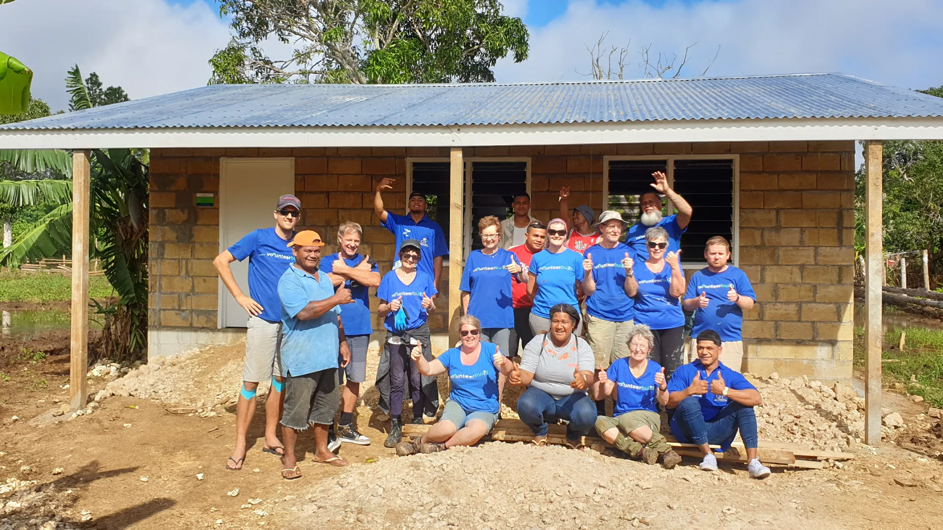 2018 Volunteerbuild Mexico House Build Emily HG